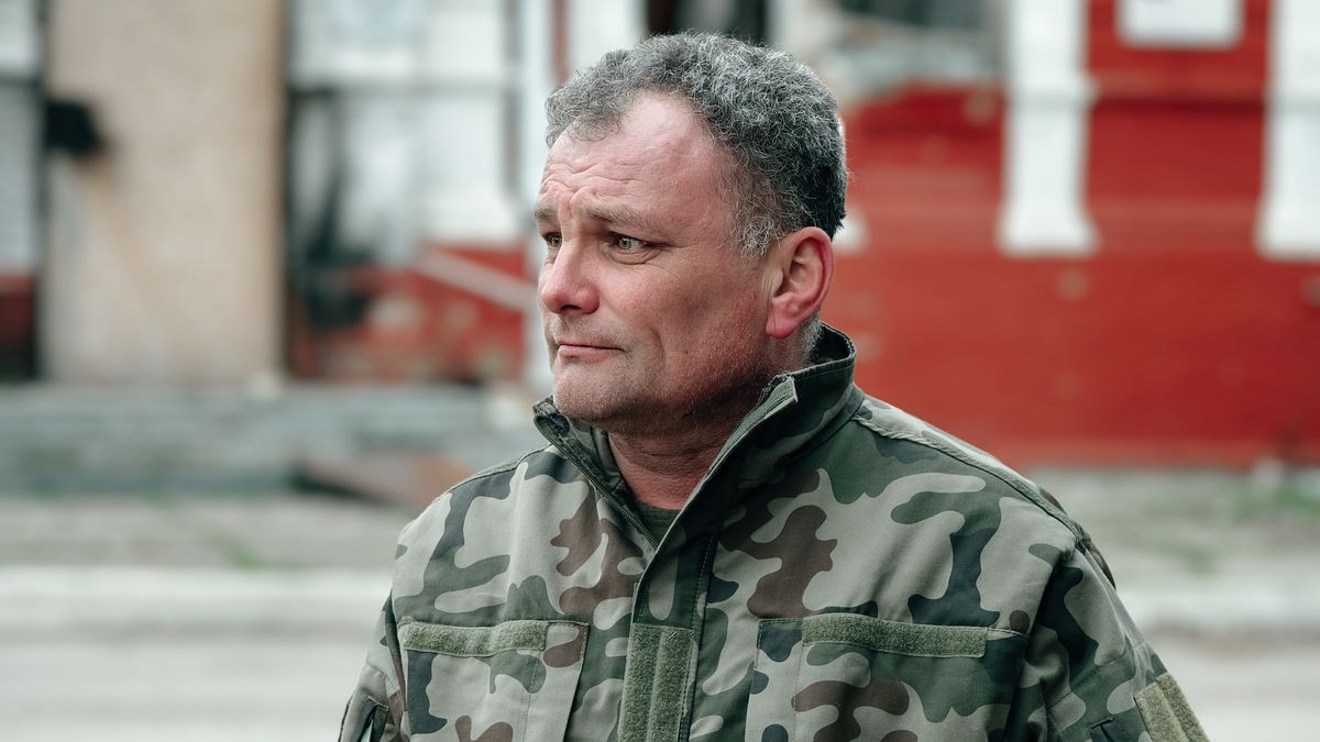 Jak se mohou bavit o Ukrajině bez nás? Ukrajinský kaplan, po jehož hlavě jdou Rusové, nevěří Putinovi ani Američanům
