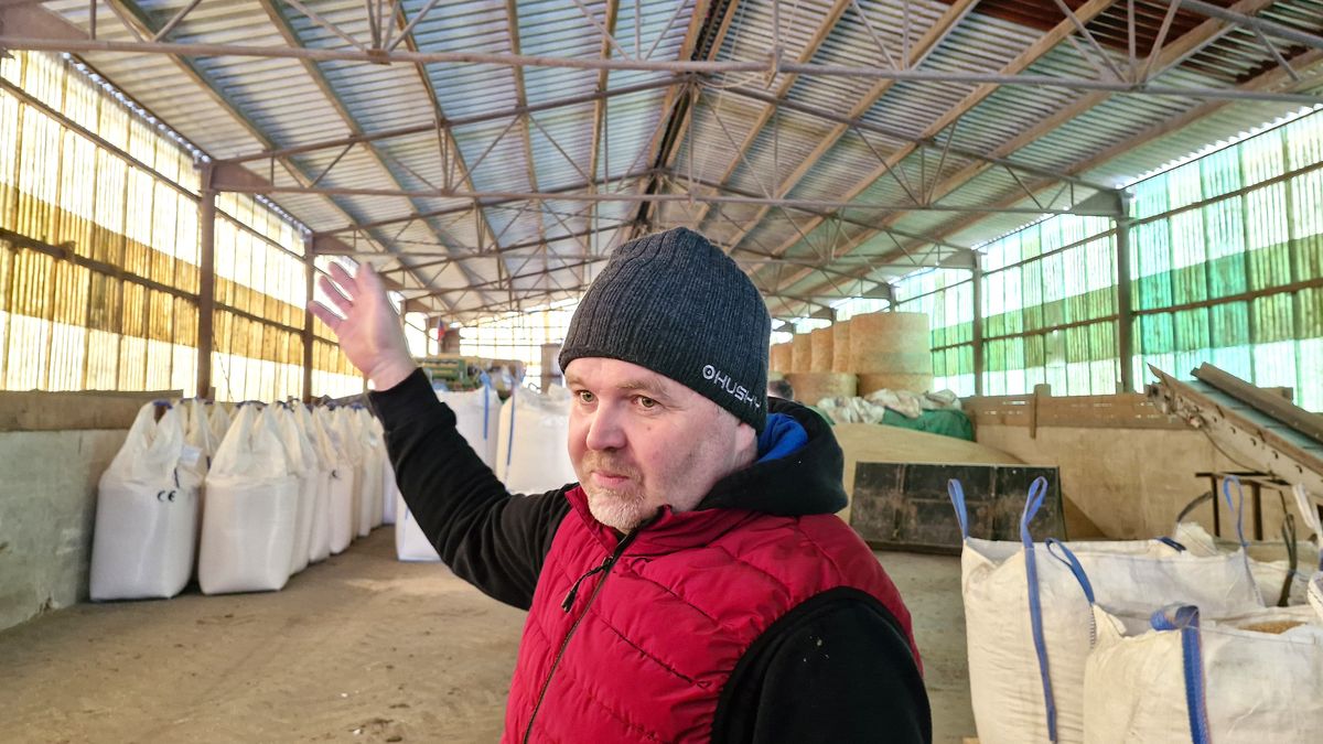 Farmáři dostanou dotace na likvidaci starých střech s azbestem