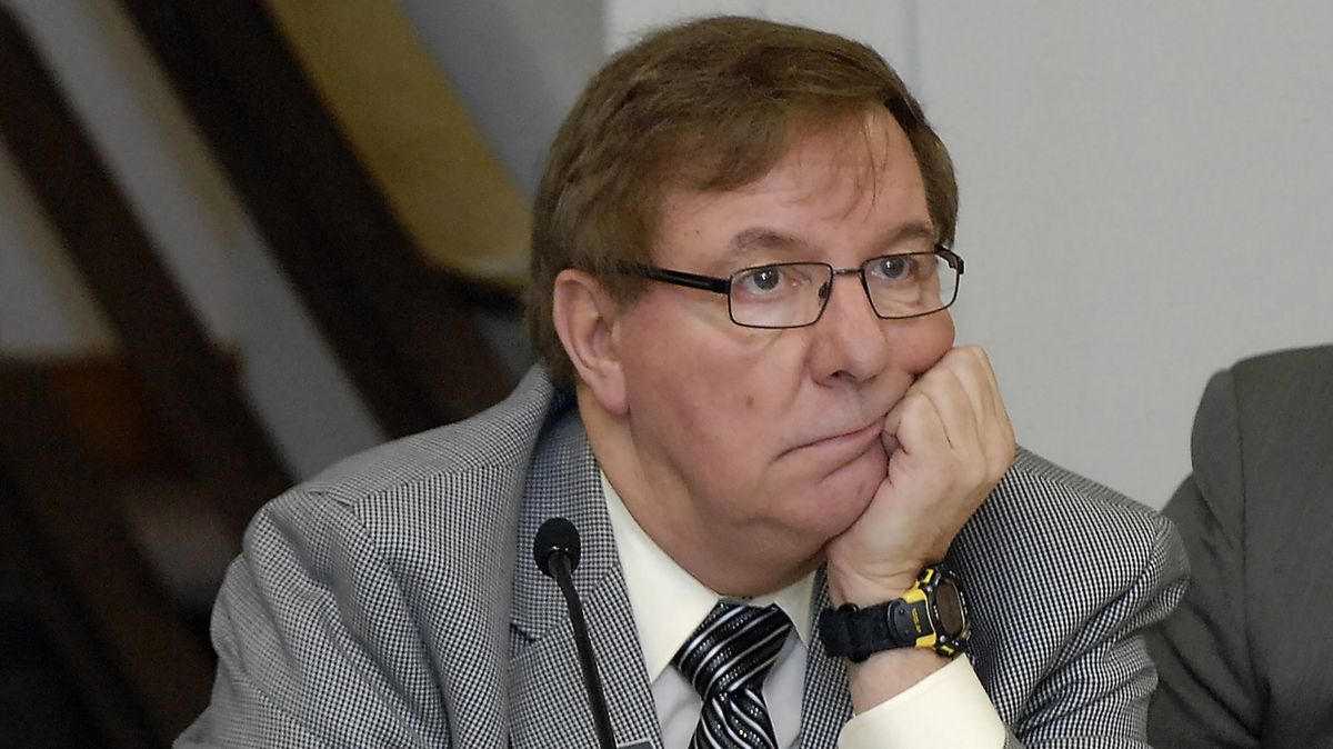 Vlivný republikán dostal 10 let vězení za cesty za sexem s mladistvými. Navštěvoval i Prahu