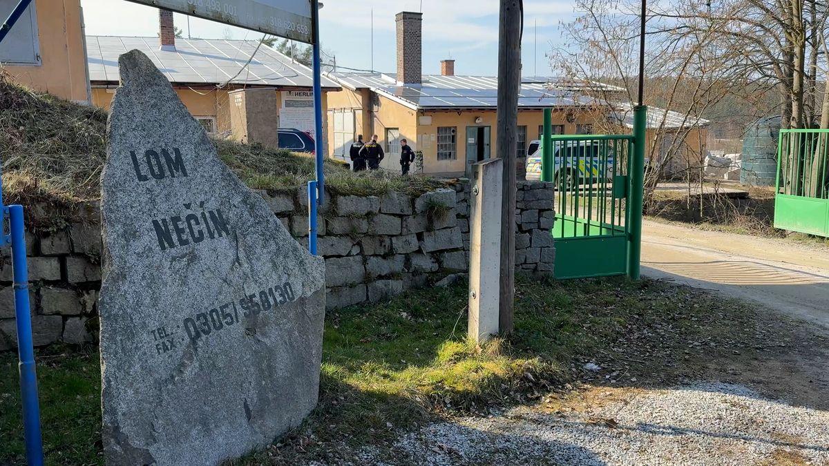 Exploze v kamenolomu na Příbramsku. Jeden těžce zraněný