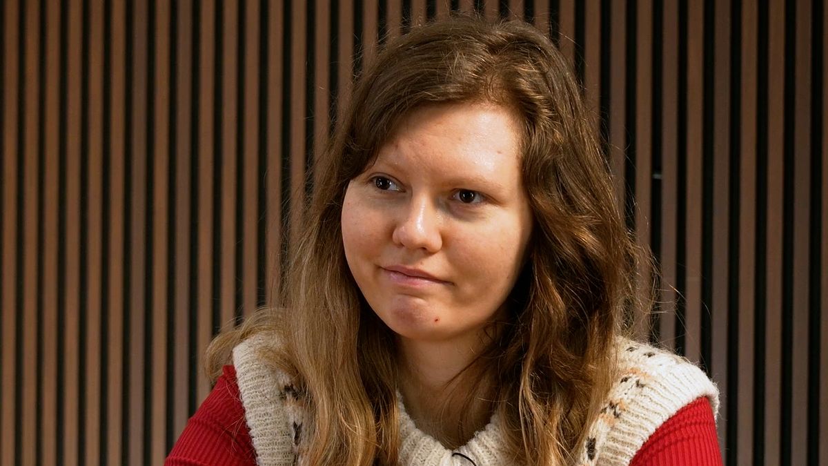 Má nádor na mozku, který nejde operovat. Šance na život existuje, pojišťovna ale léčbu neproplácí
