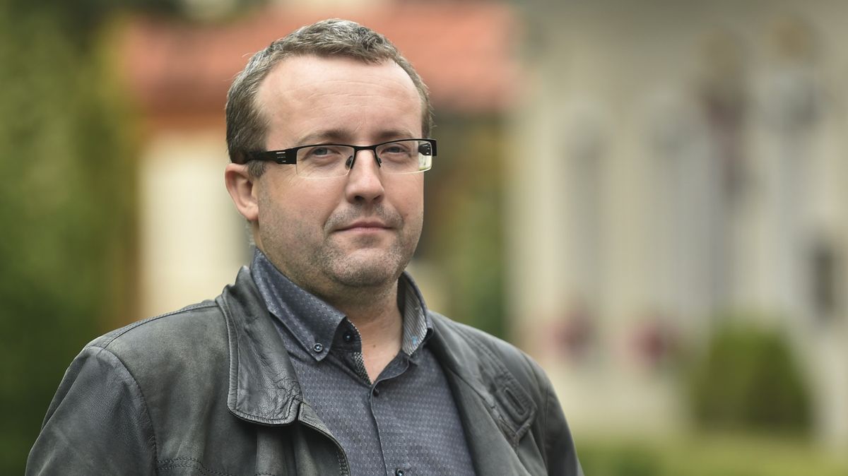 Soudce Kafka vyrazil na Balkán, jím podvedení známí nechtějí o kauze mluvit