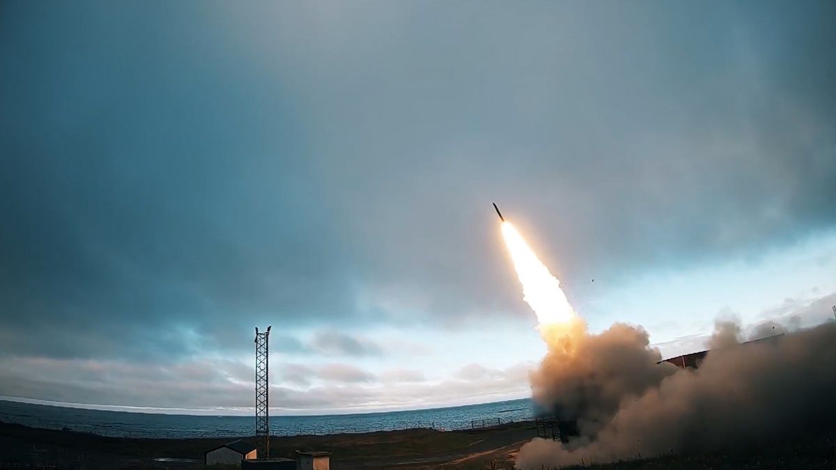 USA pošlou Ukrajině modernizované okřídlené letecké pumy GLSDB