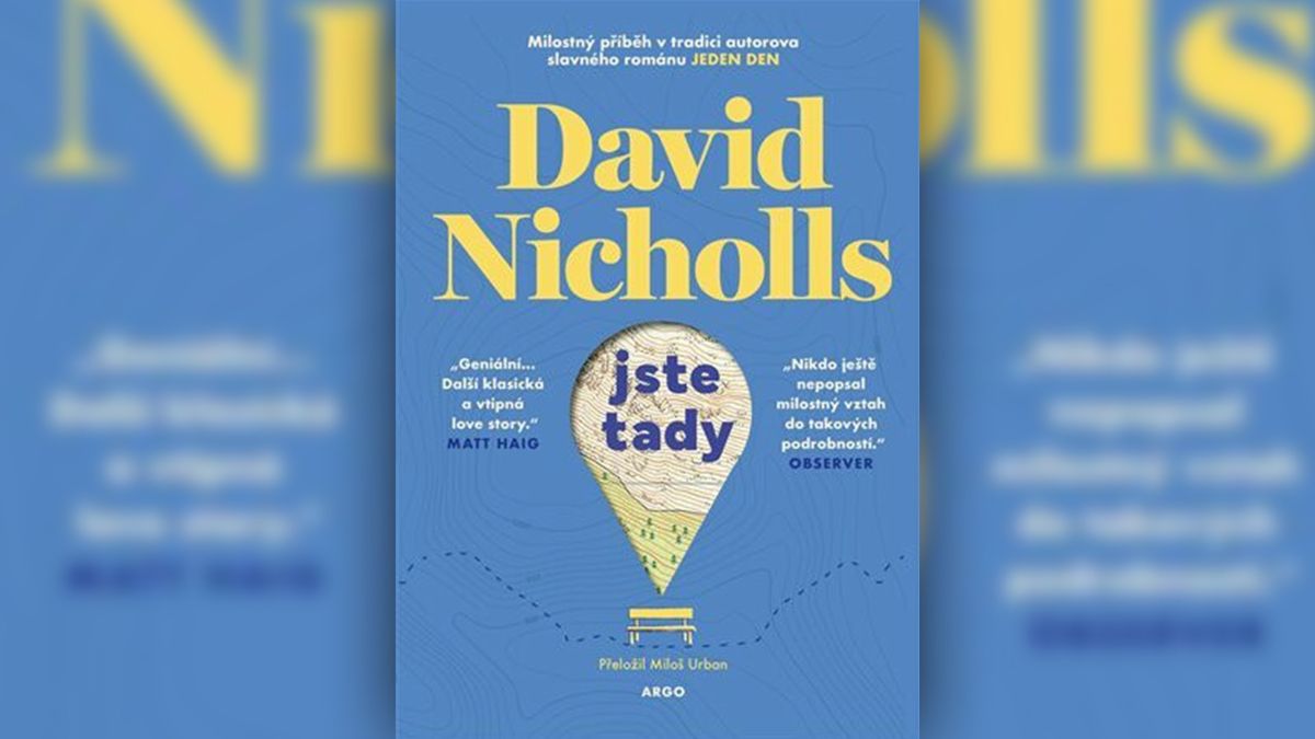 RECENZE: Román Jste tady není obyčejná lovestory