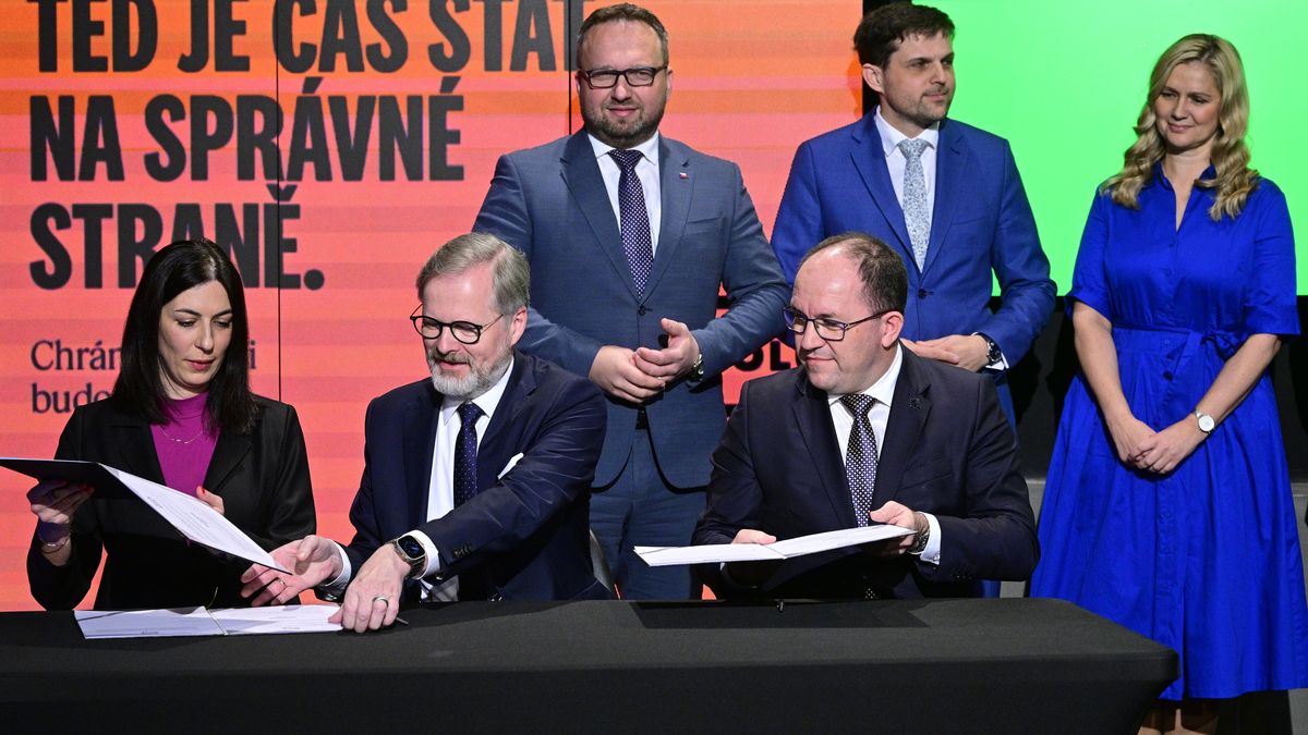Trochu technoparty, trochu SOCDEM a trochu Zelení. Nové barvy Spolu překvapily