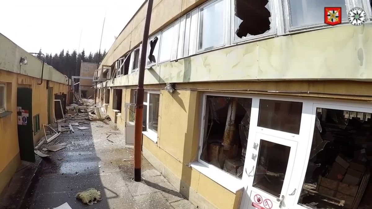 Ministerstvo obrany: Výbuch v Poličce neohrozí muniční dodávky na Ukrajinu