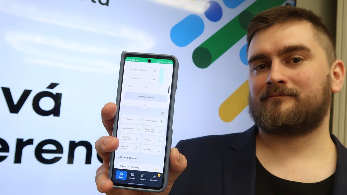 Bez aplikace ani ránu. Pro cestování po Plzeňsku začíná fungovat Virtuální Plzeňská karta