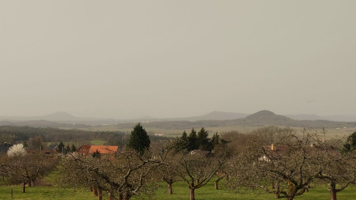 Do Česka dorazí saharský prach a vydrží až do Velikonoc. Může způsobovat dýchací potíže