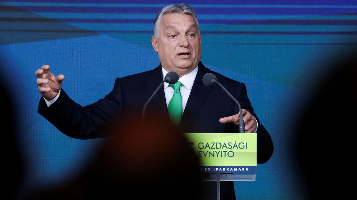 Spustili kampaň. Orbán obvinil Ukrajinu, že chce narušit tamní diskuze o jejím vstupu do EU