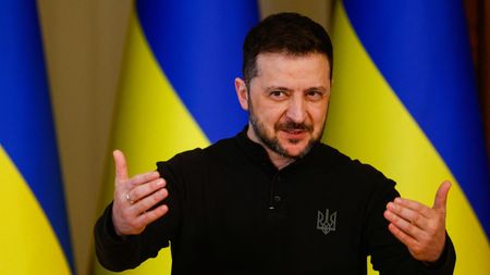 Putin, nebo nikdo. Zelenskyj s nižší šarží jednat nebude