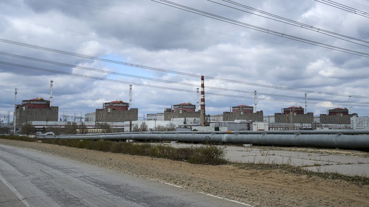 Vzdát se Záporožské jaderné elektrárny? Nepřijatelné, reaguje Rusko na návrhy USA