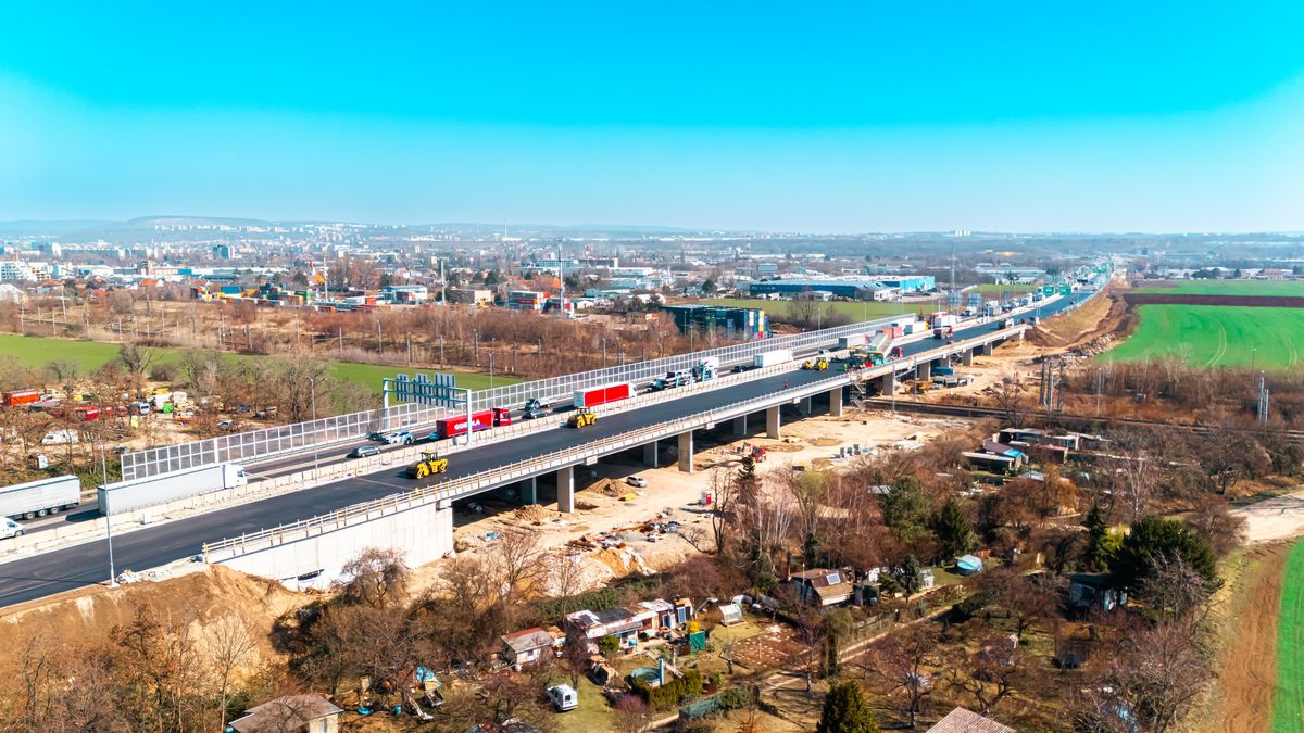 Rozšířená D1 u Brna se otevře o dva měsíce dříve