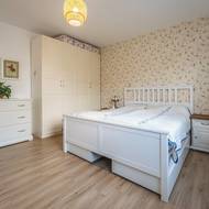 „Někteří lidé na internetu psali, že je v dřevostavbě všechno slyšet. Ale musím říct, že v naší dřevostavbě není slyšet nic. Ani zvenku, ani v rámci domu,“ pochvaluje si majitelka Lenka.