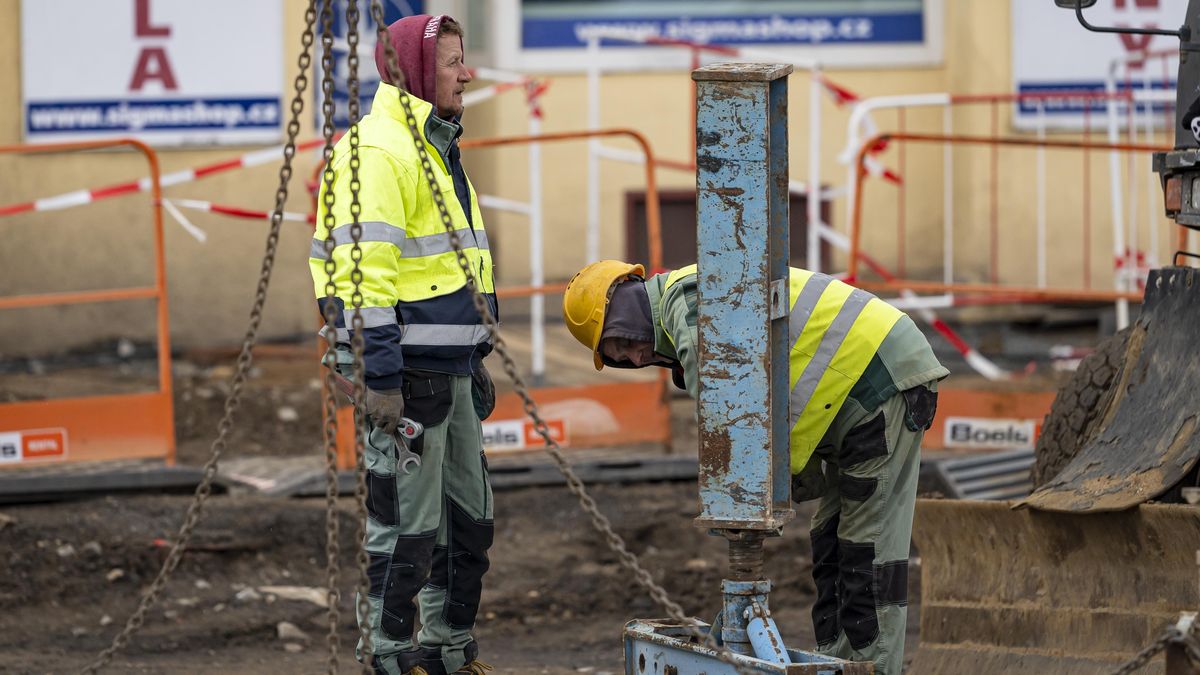 Prahu čeká dopravní peklo. Plzeňskou na Smíchově zavře rekonstrukce