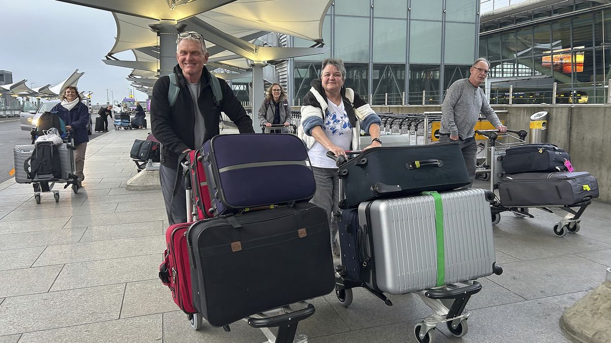 Letiště Heathrow je otevřené a vrací se k plnému provozu