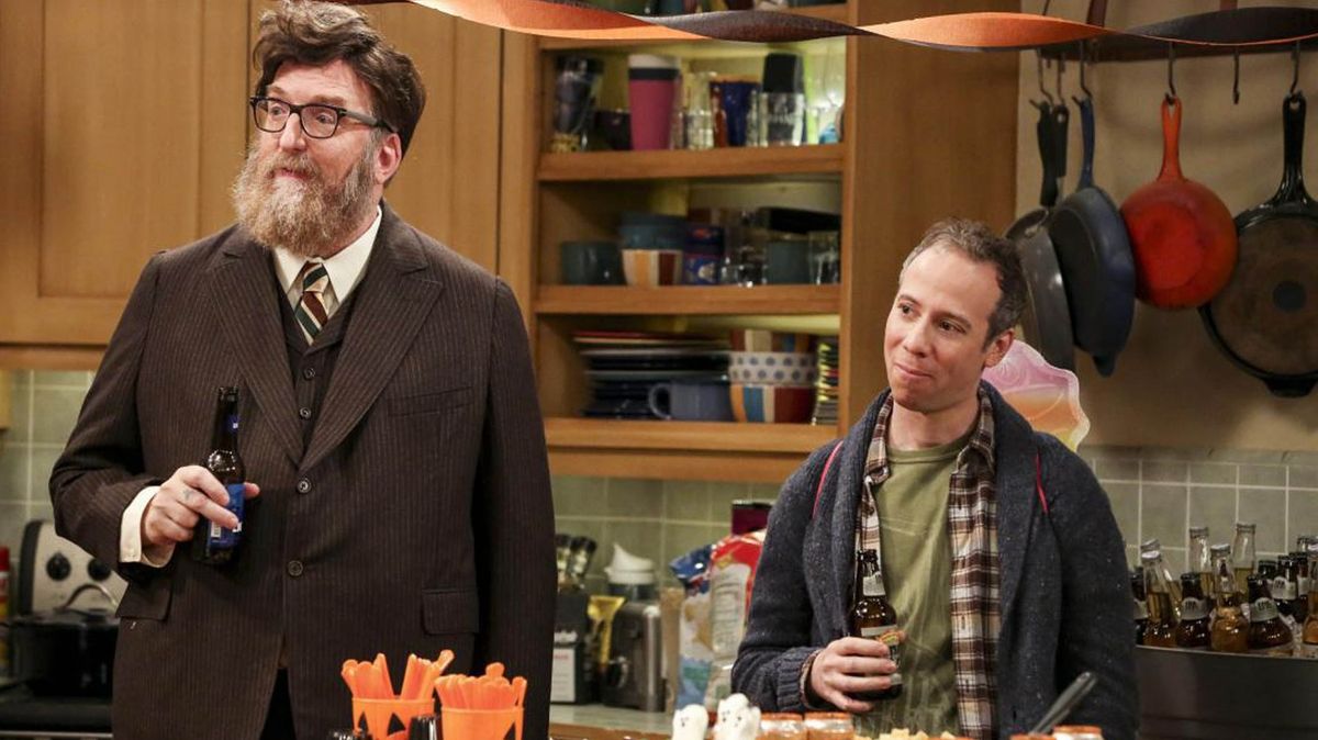 Spin-off Teorie velkého třesku dostává oficiální název, hlavním hrdinou bude komiksák Stuart