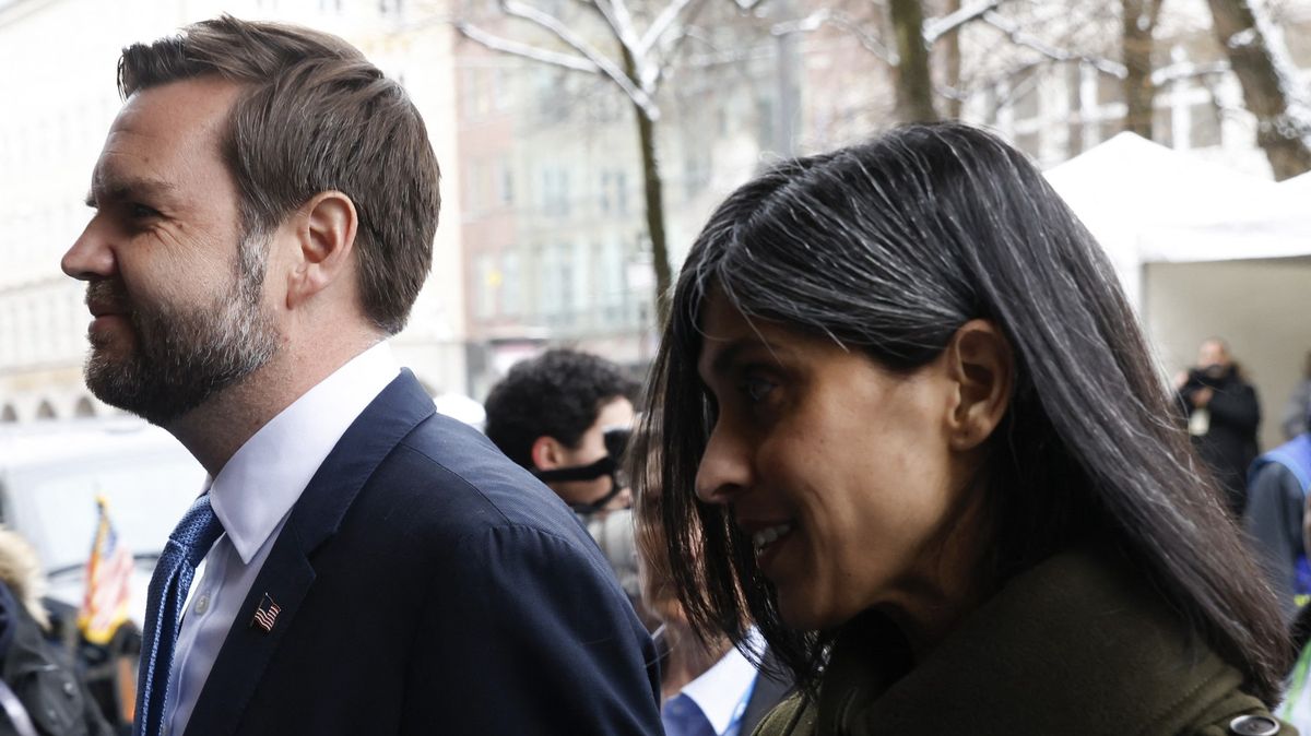 Bučeli a hlasitě pískali. Účast J.D. Vance na koncertě ve Washingtonu rozčílila diváky