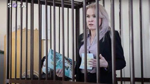 Ruský soud prodloužil trest novinářce Ponomarenkové a poslal ji k psychiatrovi