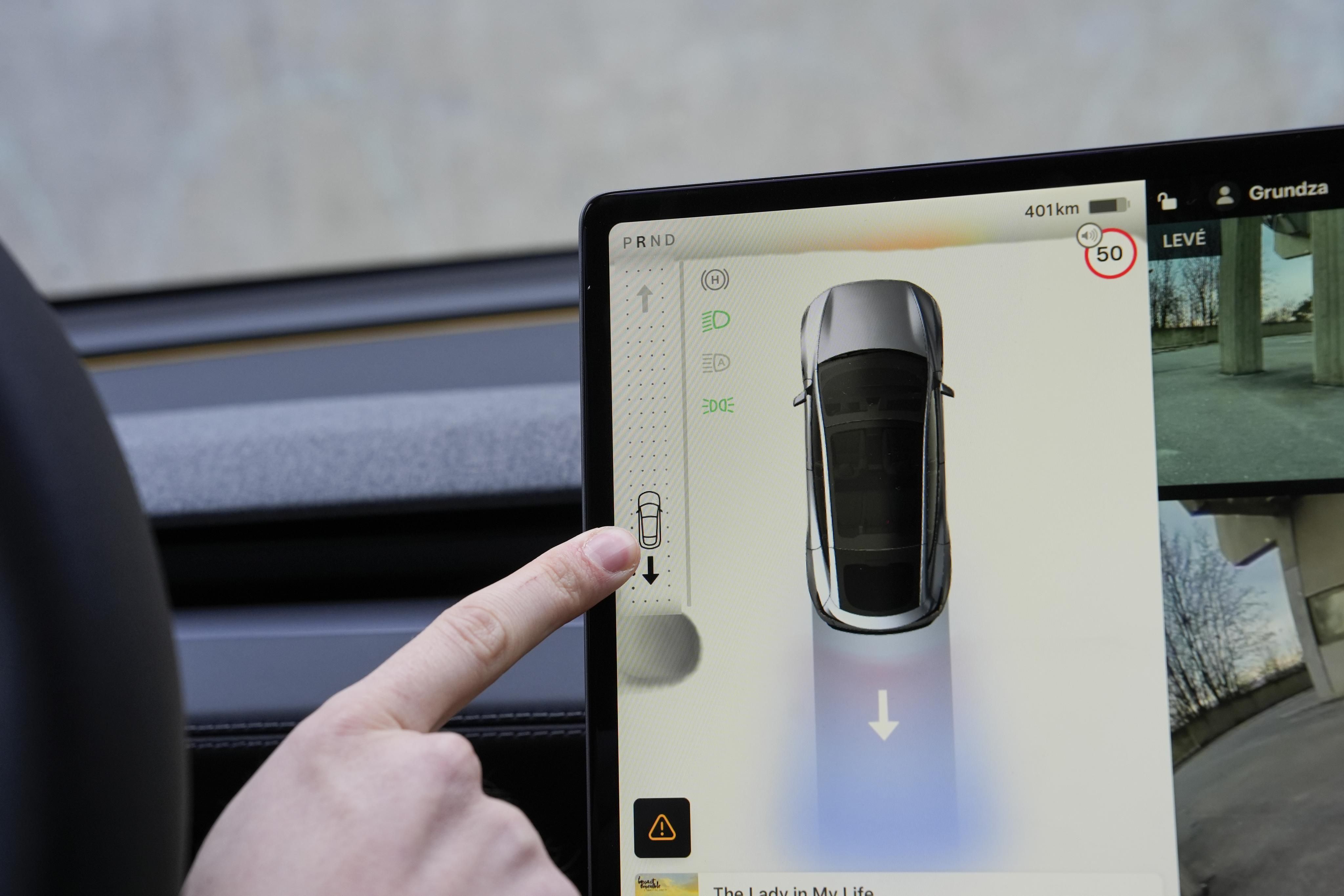 Tesla Y facelift