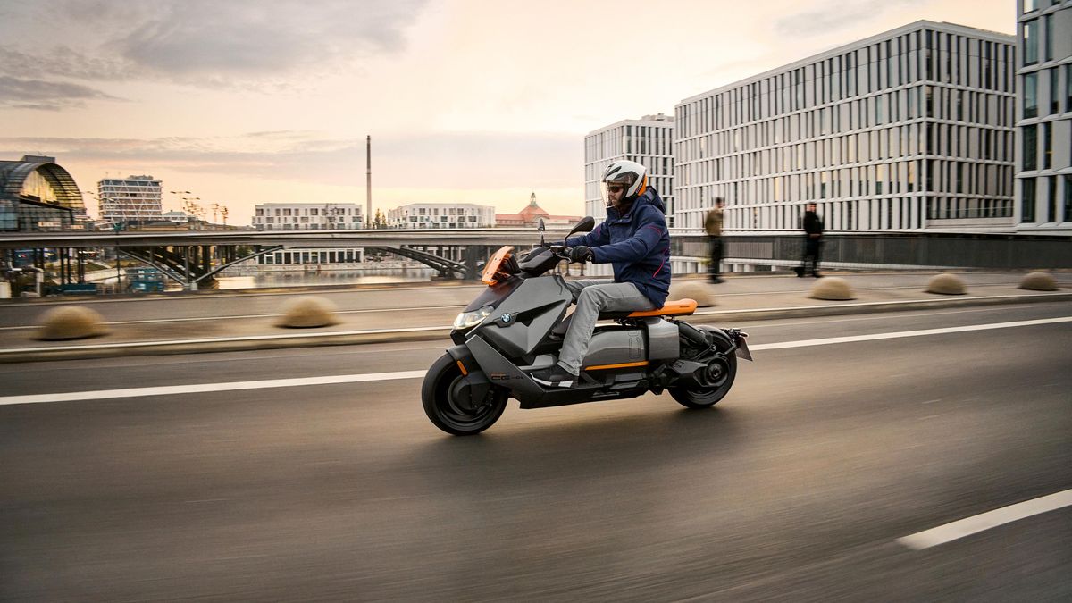 AM, A1, A2, máte v tom zmatek? S jakým oprávněním můžete řídit skútr, motorku či elektro