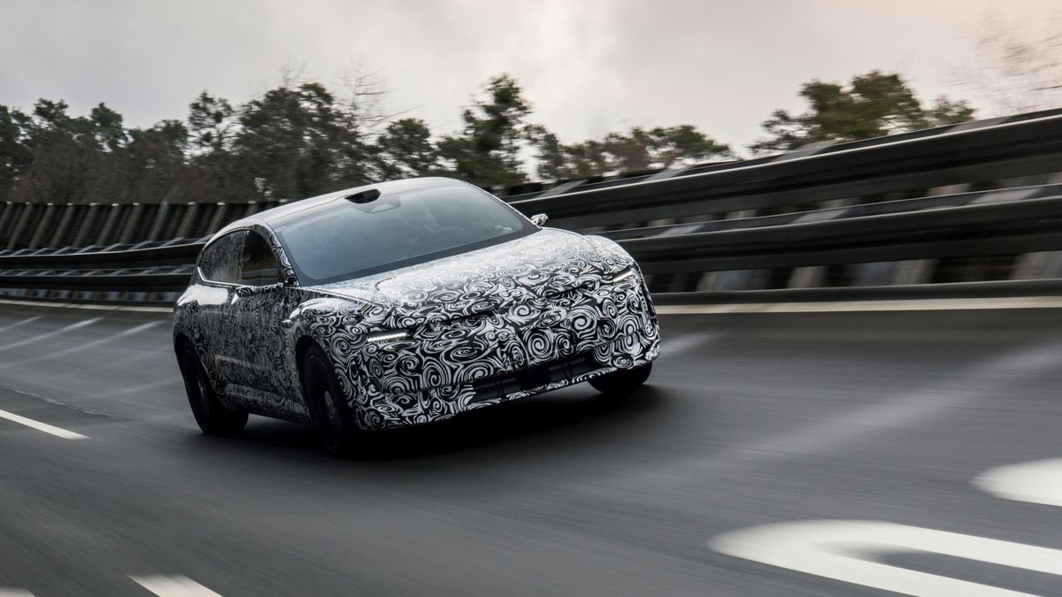 Na šanghajský autosalon dorazí Audi i AUDI. Čínská značka ukázala maskovaný prototyp