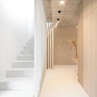 Pohled od vchodových dveří.