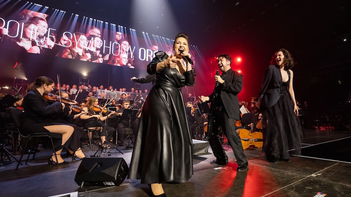 Police Symphony Orchestra chce v pražském Karlíně roztančit rockery a hiphopery