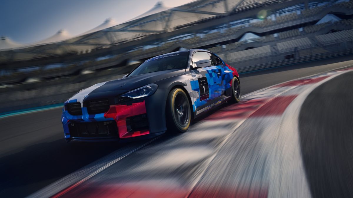BMW představilo M2 se čtyřválcem, láká na dostupnější závodění
