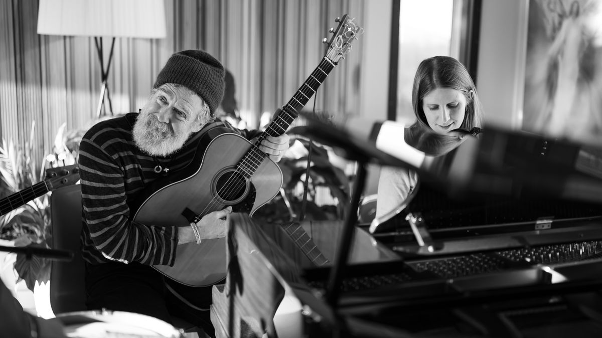 Za Falling Slowly mají Oscara. Po 16 letech hlásí The Swell Season nové album