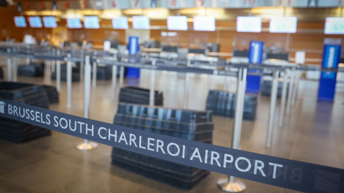 Ryanair žádá nasazení armády na letišti v Charleroi kvůli nedostatku personálu