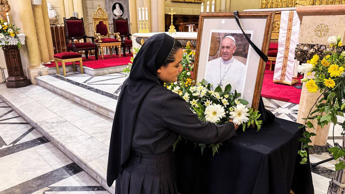 Izraelská vláda sdílela a smazala vyjádření soustrasti k úmrtí papeže Františka