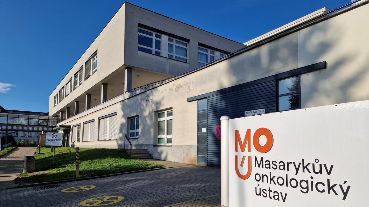 Onkologický ústav si stojí za svým postupem ohledně rozvázání poměru s nemocnou zaměstnankyní