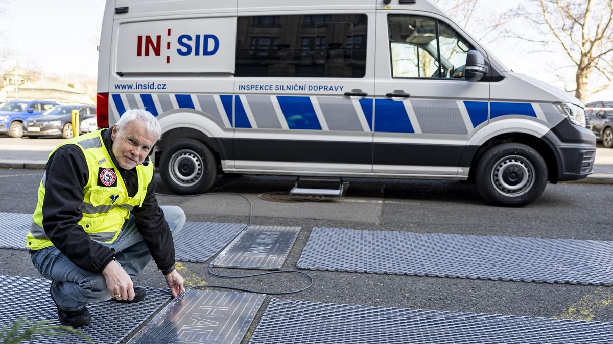 Silniční inspekce odhalí přestupky i na dálku