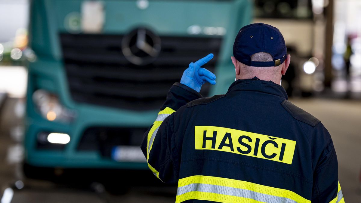 Kontroly kvůli slintavce na hranicích s Rakouskem skončí