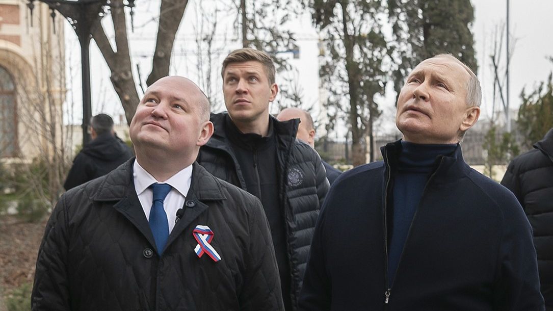 Putina odhalily vrásky, teorie o dvojnících je na vodě
