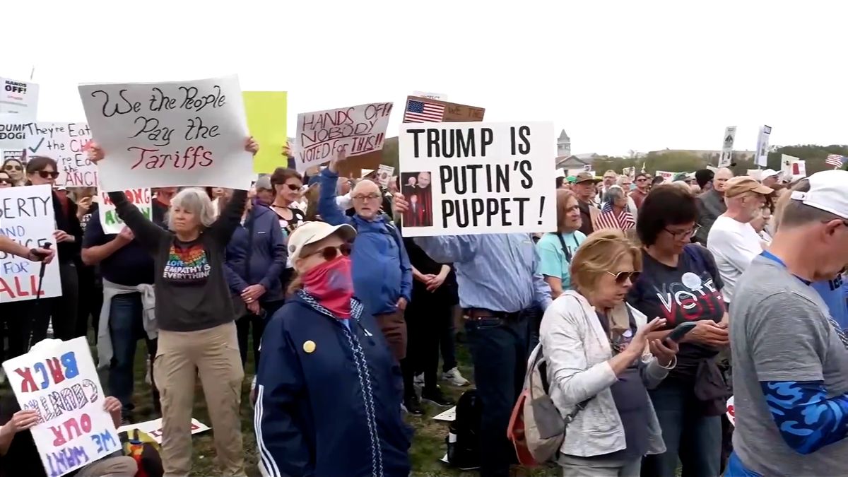 Napříč USA se demonstruje proti Trumpovi, protesty byly i v Evropě