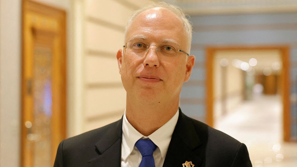 Na Trumpově celním seznamu chybí Rusko. Putinův zmocněnec je ve Washingtonu