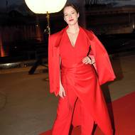 Berenika Kohoutová byla nesmírně elegantní a vkusná. Ohromila v dokonalém červeném outfitu od naší přední návrhářky Zuzany Kubíčkové, která měla minulý týden rovněž na Výstavišti svou módní přehlídku.