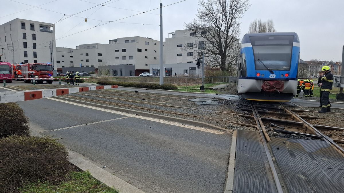 Vykolejení vlaku v Olomouci šetří policie jako obecné ohrožení