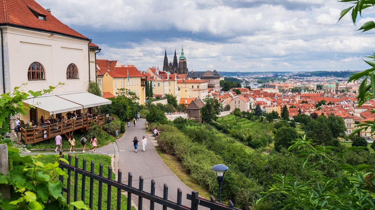 Londýn je přeceňovaný. Jeďte radši do překrásné Prahy, radí ostřílený cestovatel