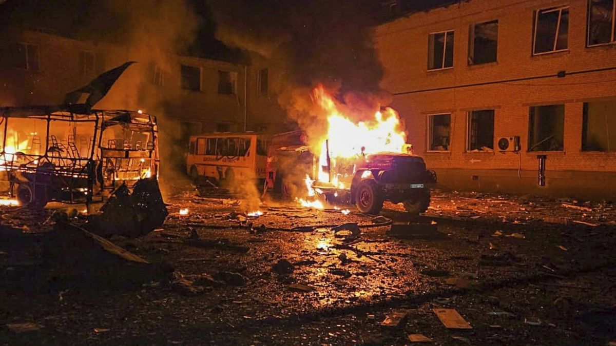 U Lymanu se Ukrajinci brání desetinásobné přesile