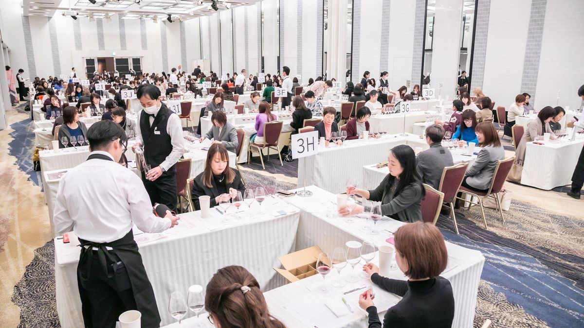 Česká vína získala v Japonsku hned několik ocenění. Podávají je tam k sushi i k dalším specialitám