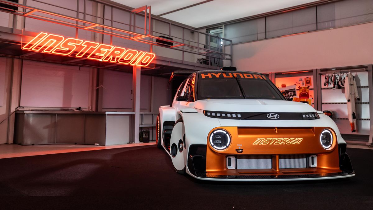 Hyundai představuje divoký hatchback Insteroid