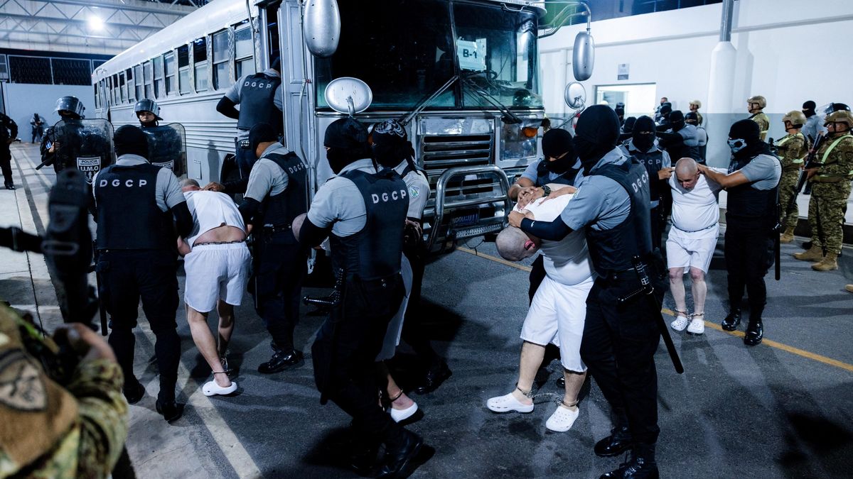 Omylem deportovaný do salvadorské věznice se musí vrátit, potvrdil Nejvyšší soud USA