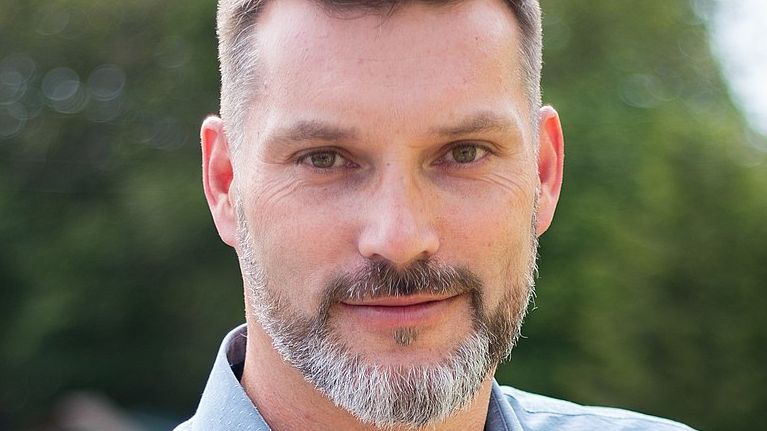 Zmínil technické služby jako politickou trafiku. Hned nato lišovského starostu odvolali zastupitelé
