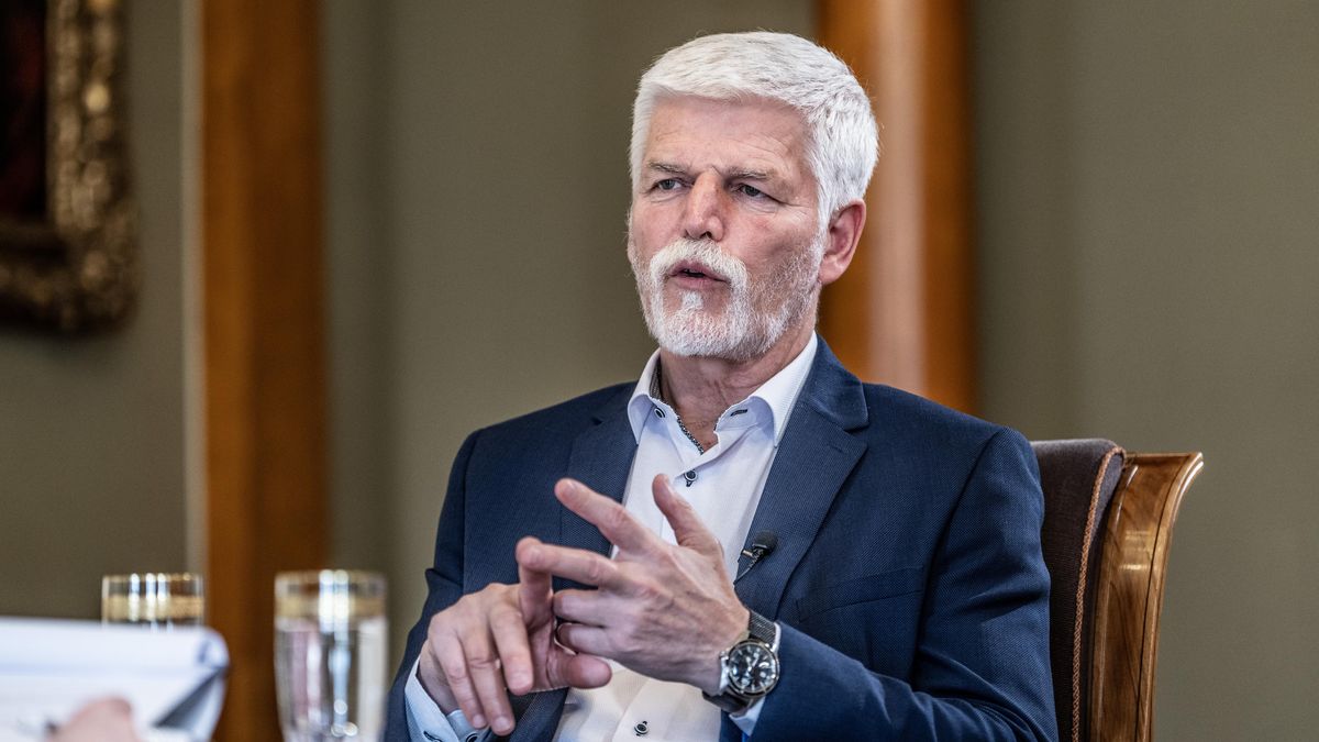 Pavel: Každý, kdo nabádá k odchodu z EU a NATO, Česko poškozuje