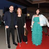 Zpěvačky Debbi a Klára Vytisková svými outfity příliš neoslnily.