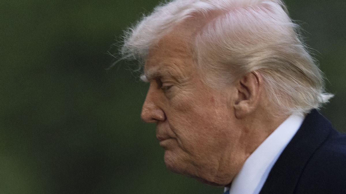 „Venku je spousta zlých sil.“ Trumpova vláda se dohodla na rekordním rozpočtu pro armádu