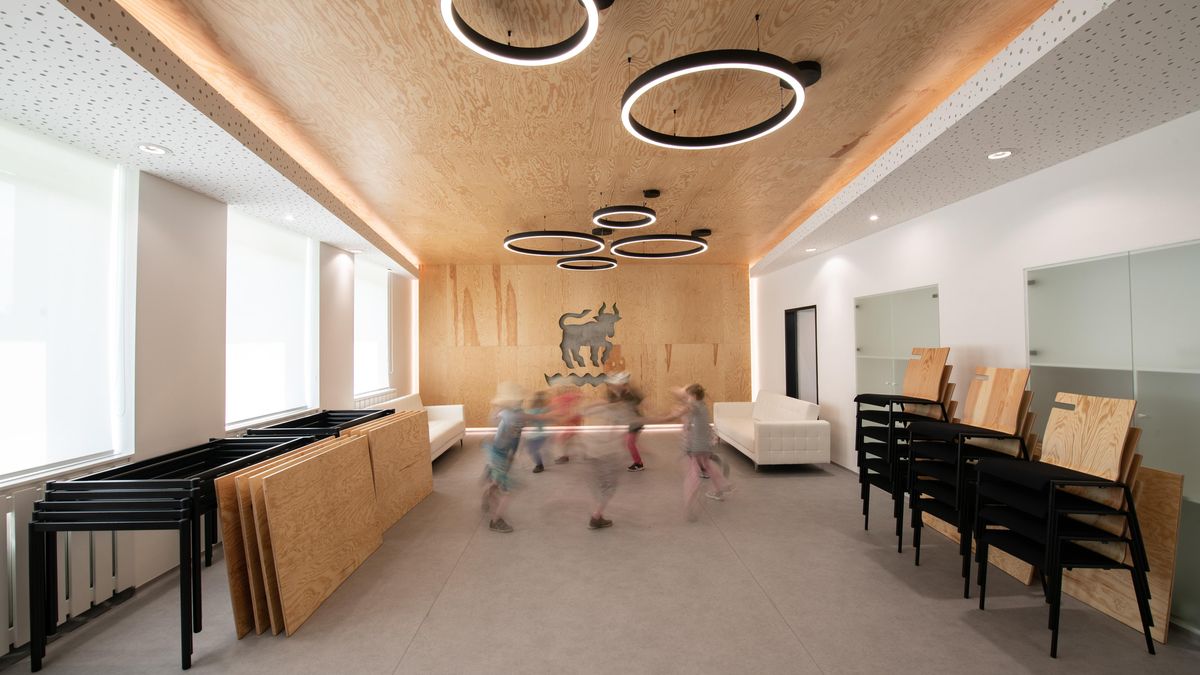 Rekonstrukce školky se vyplatila. Ke knihovně získala obec i nové komunitní centrum