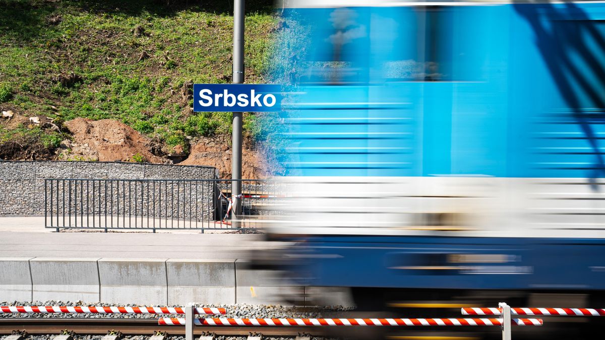 FOTO: Rekonstrukce železniční trati v malebném CHKO jde do finiše. Hotovo by mělo být koncem tohoto roku